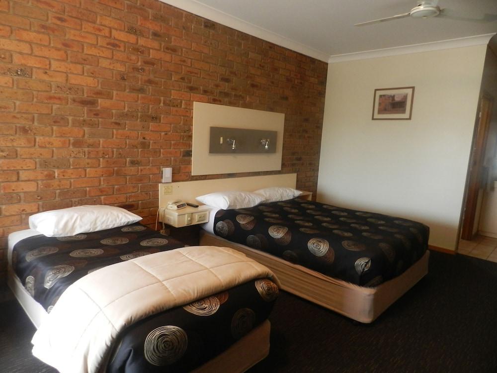 Travellers Rest Motor Inn Swan Hill Exterior photo